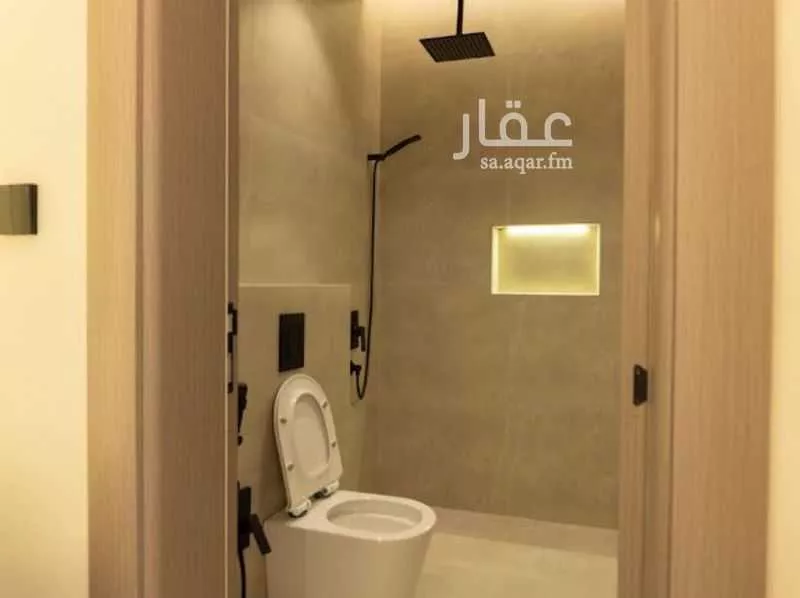 3 bedroom floor in Al Aridh 13