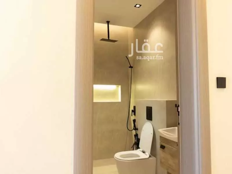 3 bedroom floor in Al Aridh 8