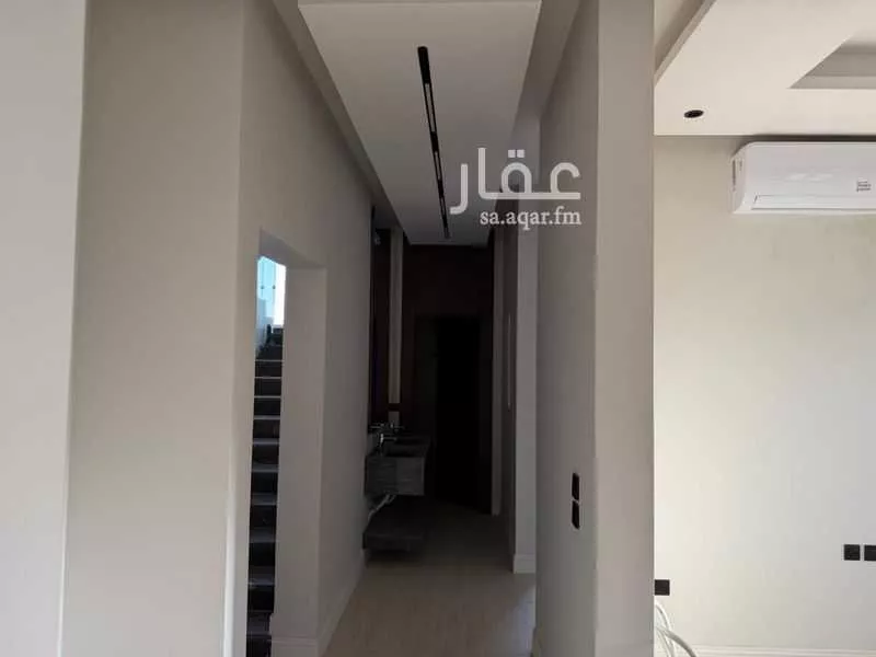 5 bedroom floor in Al Aridh 2