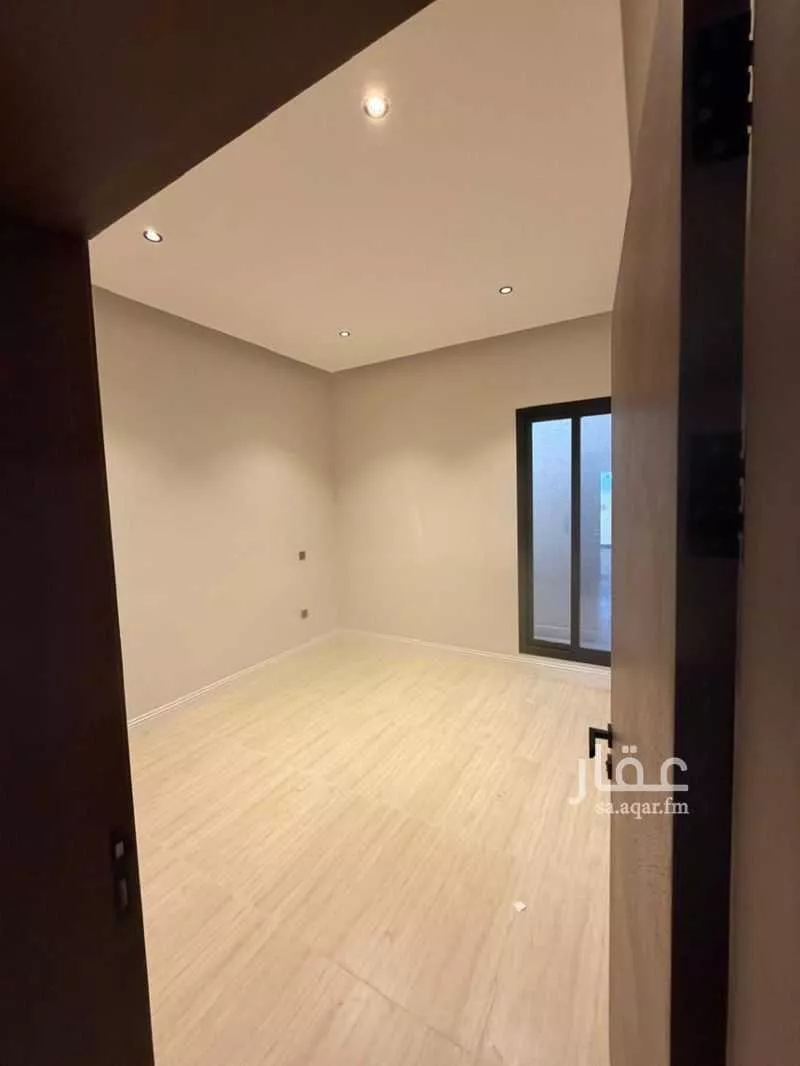 5 bedroom floor in Al Aridh 13