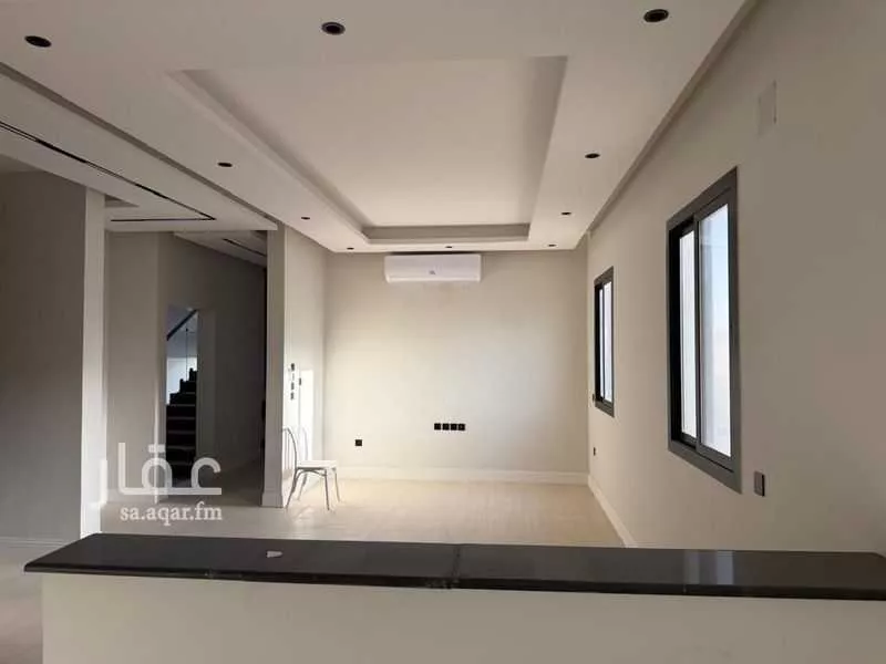 5 bedroom floor in Al Aridh 5