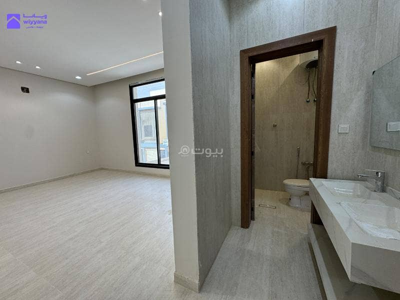 4 bedroom apartment in Al Rimal, Riyadh 14