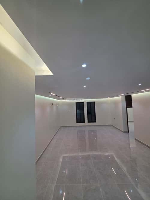 7 bedroom villa in Al Janadriyah 4