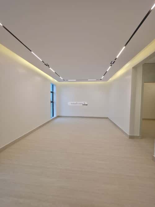 5 bedroom floor in Al Janadriyah 8