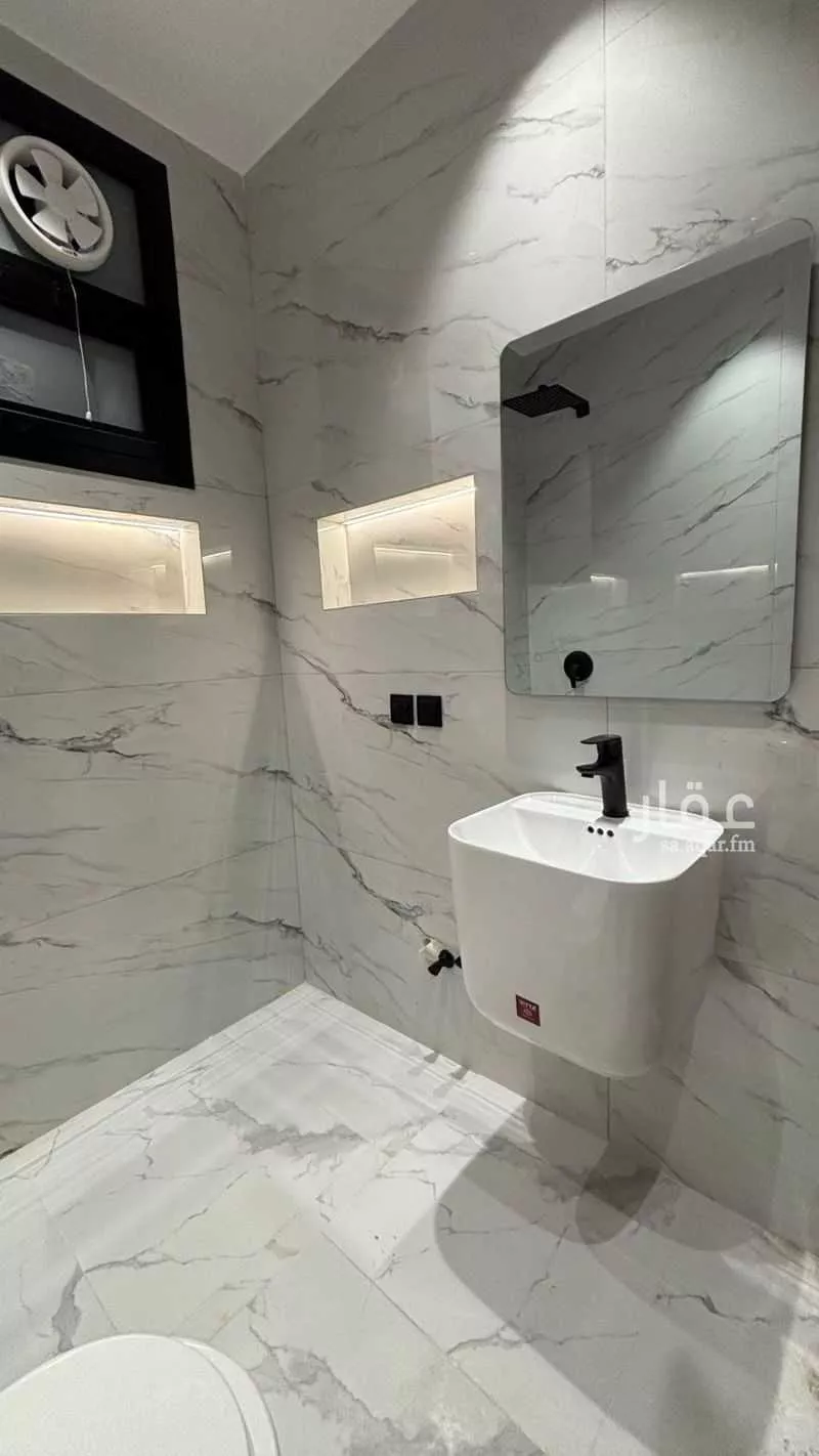 4 bedroom apartment in Al Khaleej 5