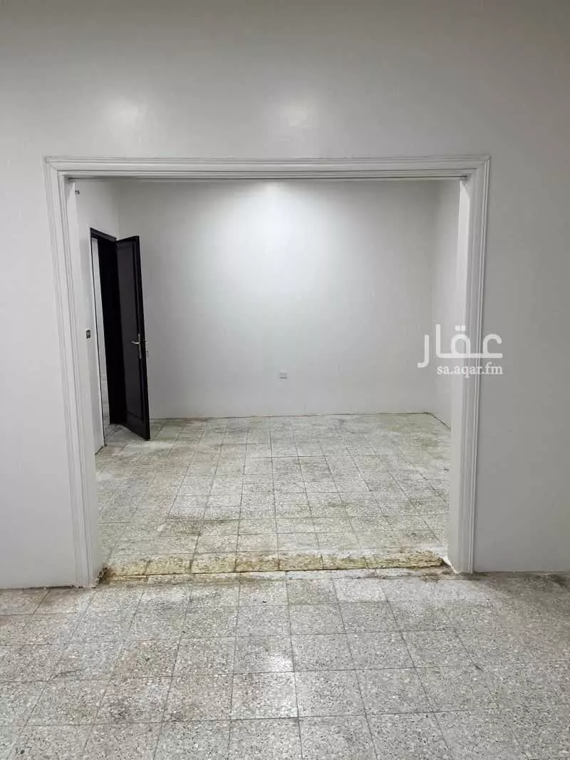 5 bedroom apartment in Al Rawdah 3