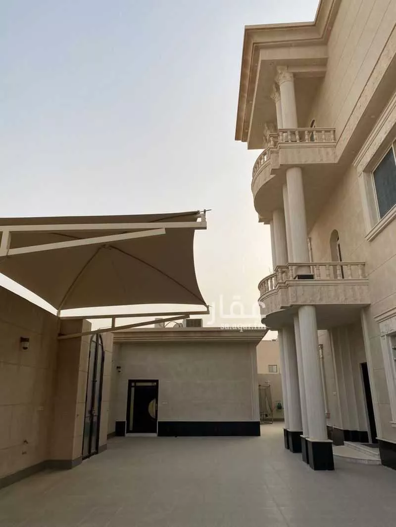 9 bedroom villa in Al Aridh 4