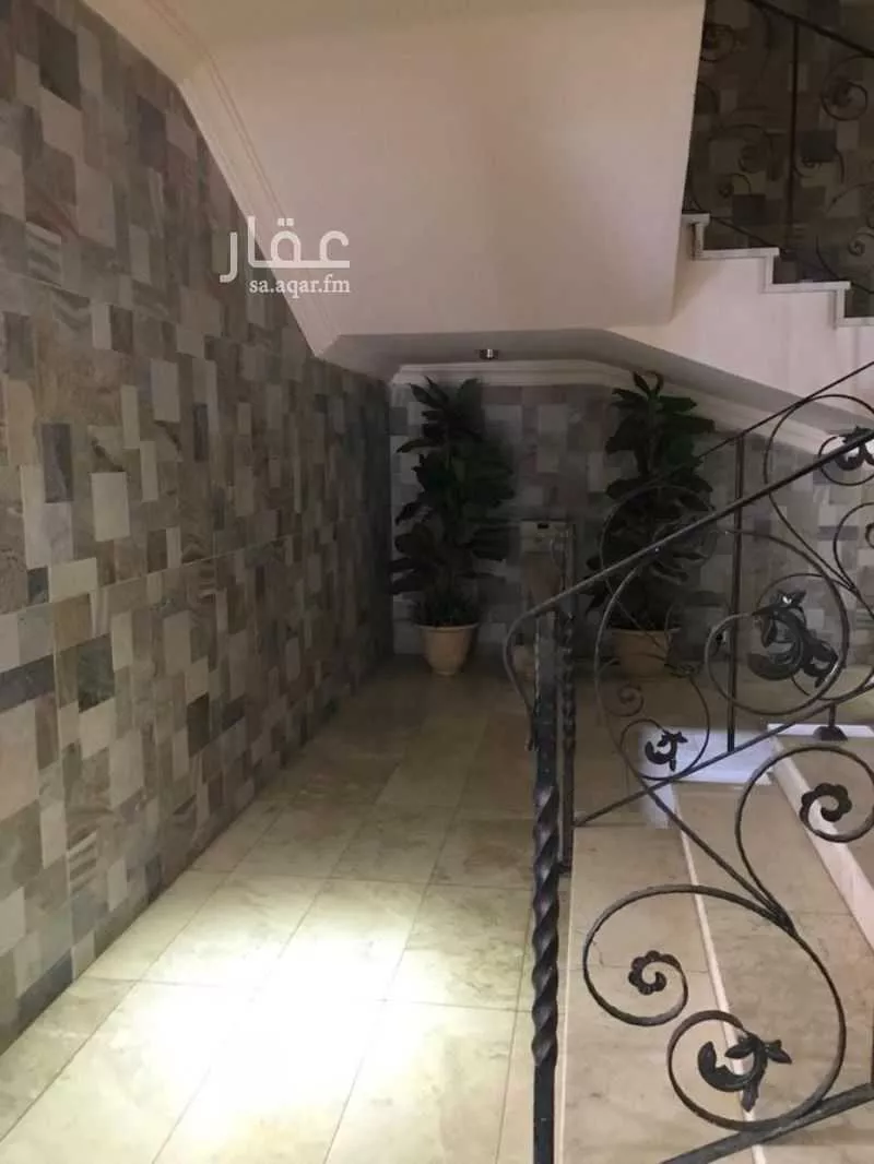 3 bedroom apartment in Al Rawdah 5