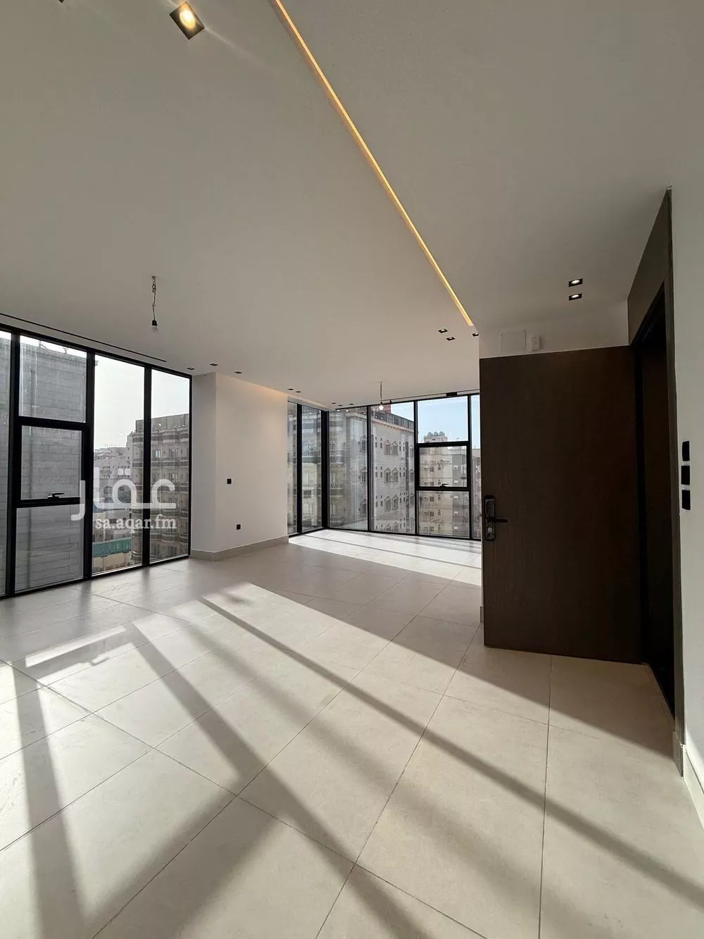 شقة 3 غرف في الرويس 3