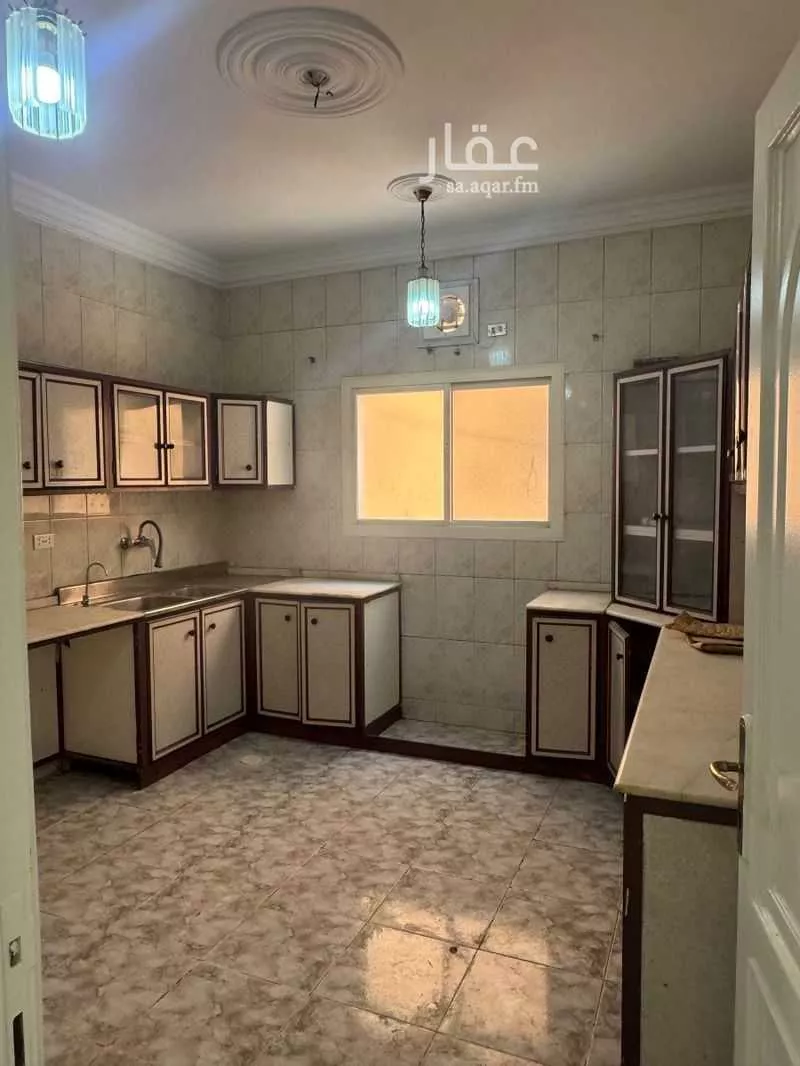5 bedroom apartment in Al Fayha 8