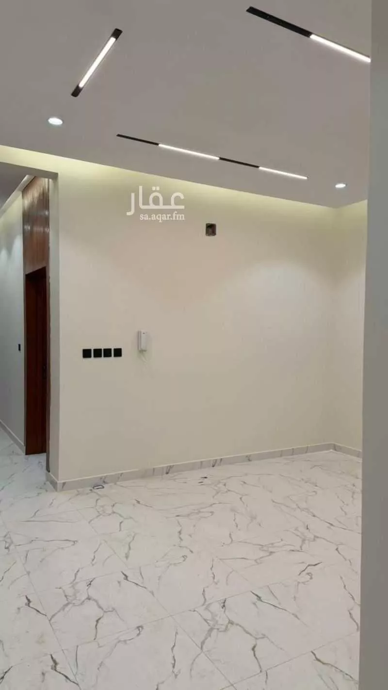 3 bedroom apartment in Al Rimal 6