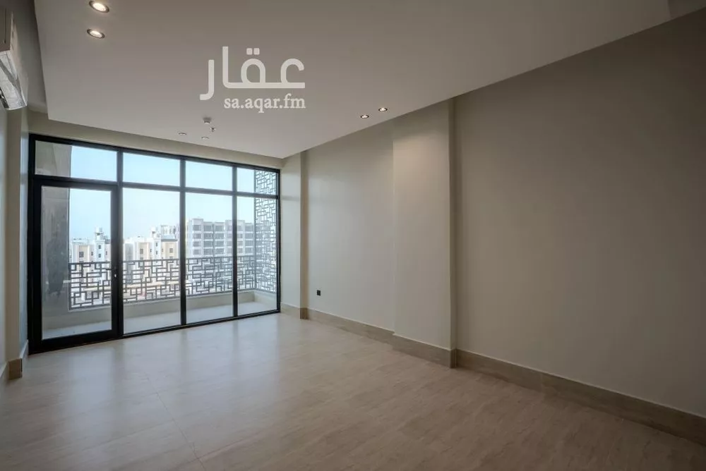 5 bedroom apartment in Ash Shulah 12