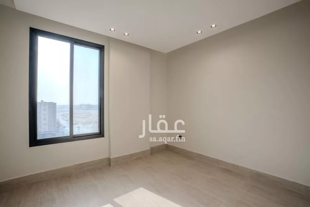 5 bedroom apartment in Ash Shulah 9