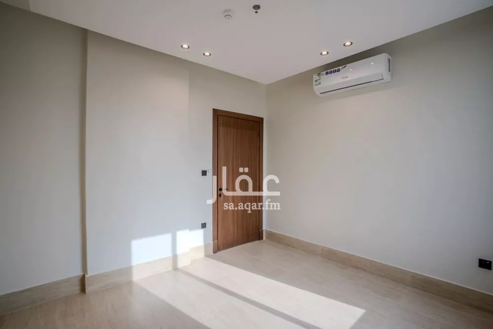 5 bedroom apartment in Ash Shulah 10