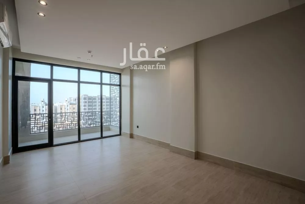 5 bedroom apartment in Ash Shulah 17