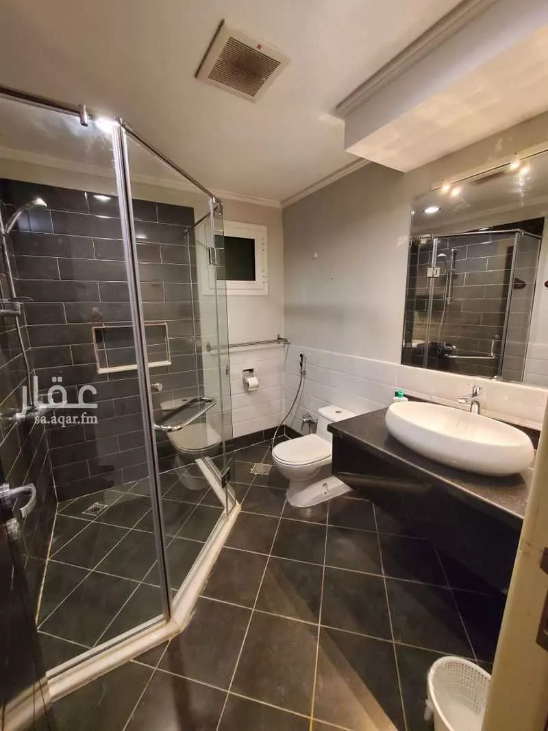 3 bedroom apartment in Al Qairawan 8
