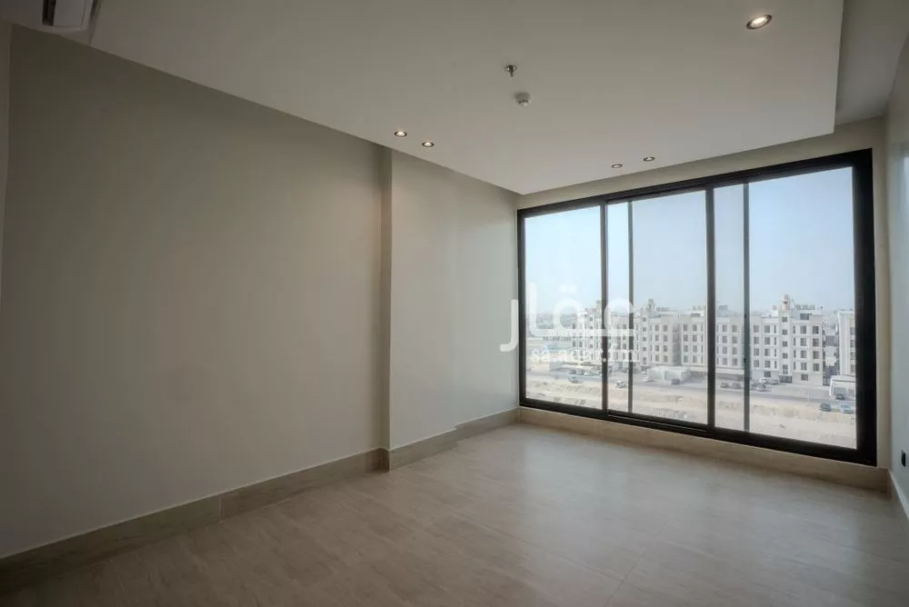 5 bedroom apartment in Ash Shulah 6