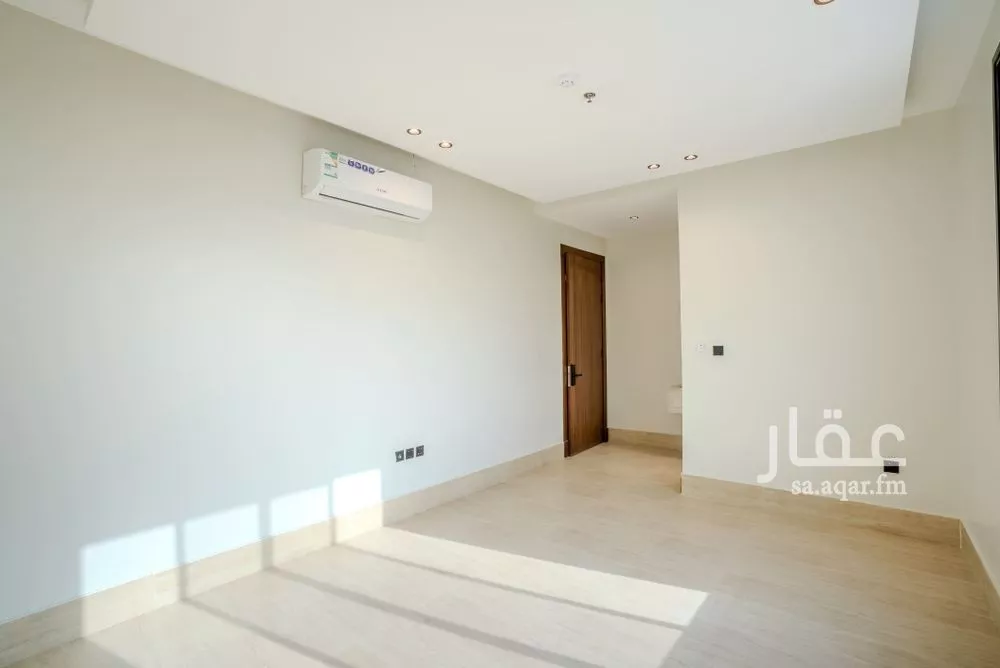 5 bedroom apartment in Ash Shulah 7