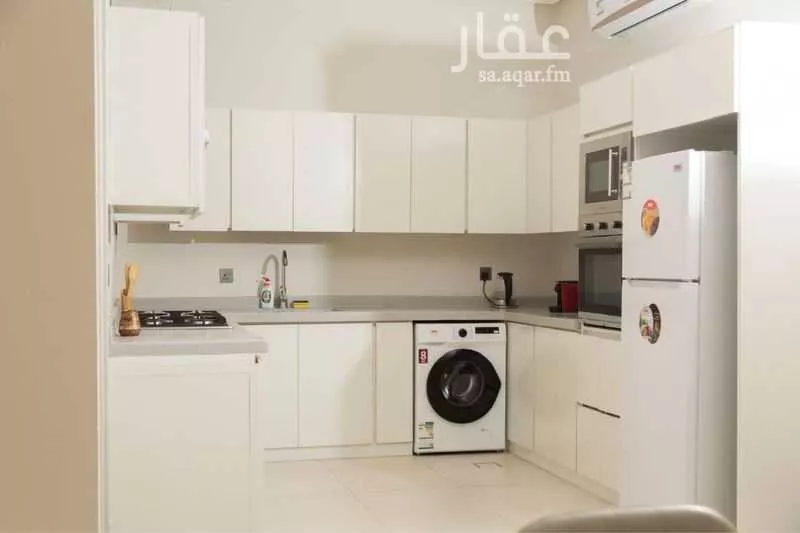 3 bedroom apartment in Al Yarmouk 3