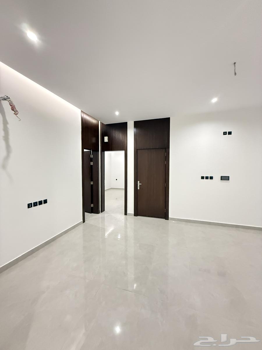 5 bedroom villa in Al Bashaer 14