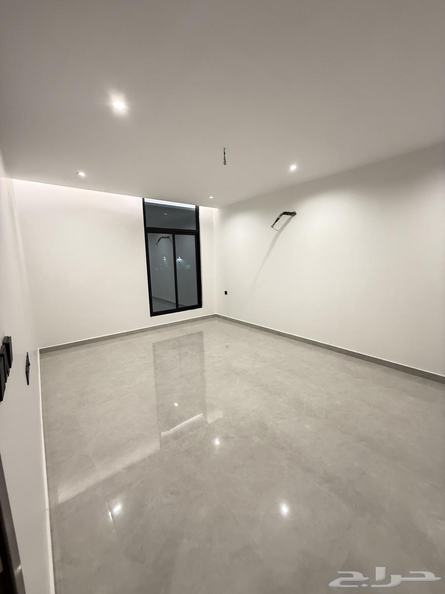 5 bedroom villa in Al Bashaer 15