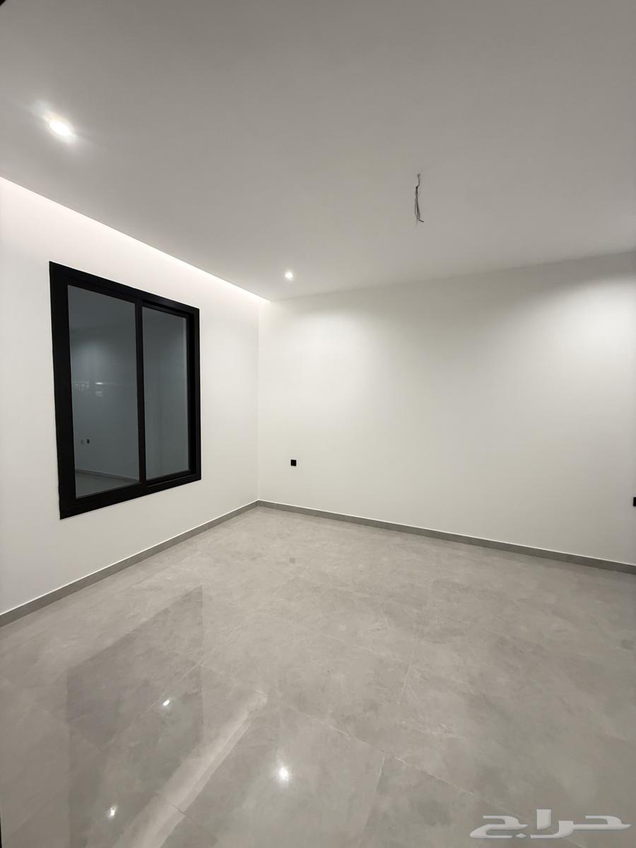 5 bedroom villa in Al Bashaer 4