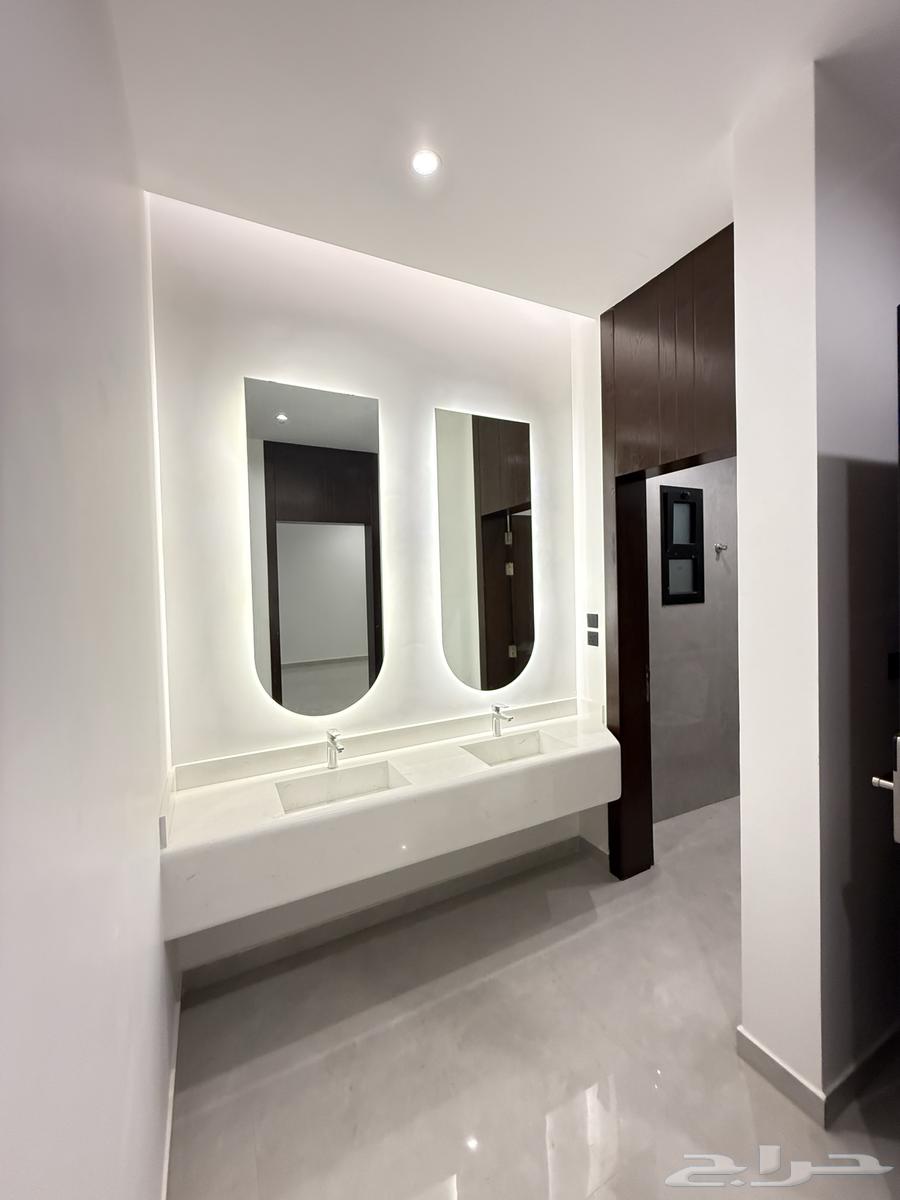5 bedroom villa in Al Bashaer 5
