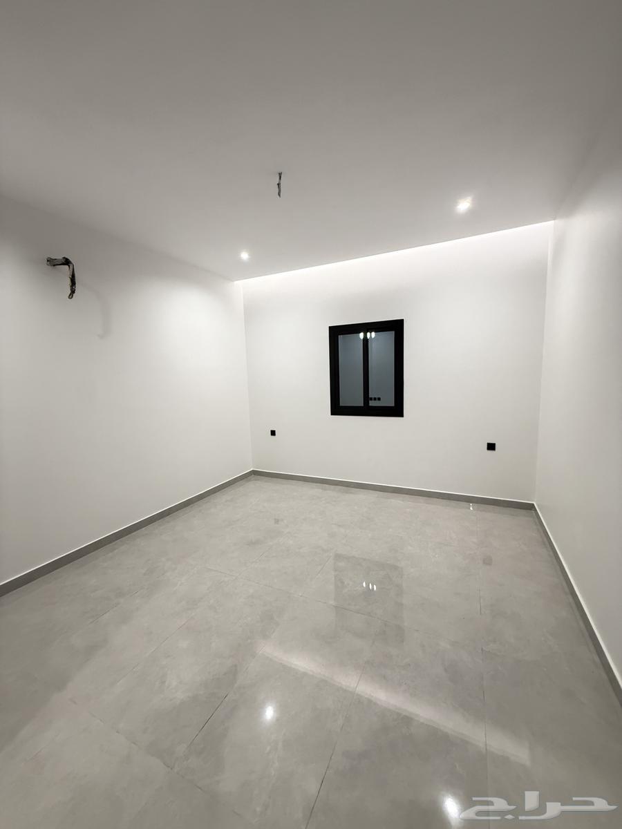 5 bedroom villa in Al Bashaer 10