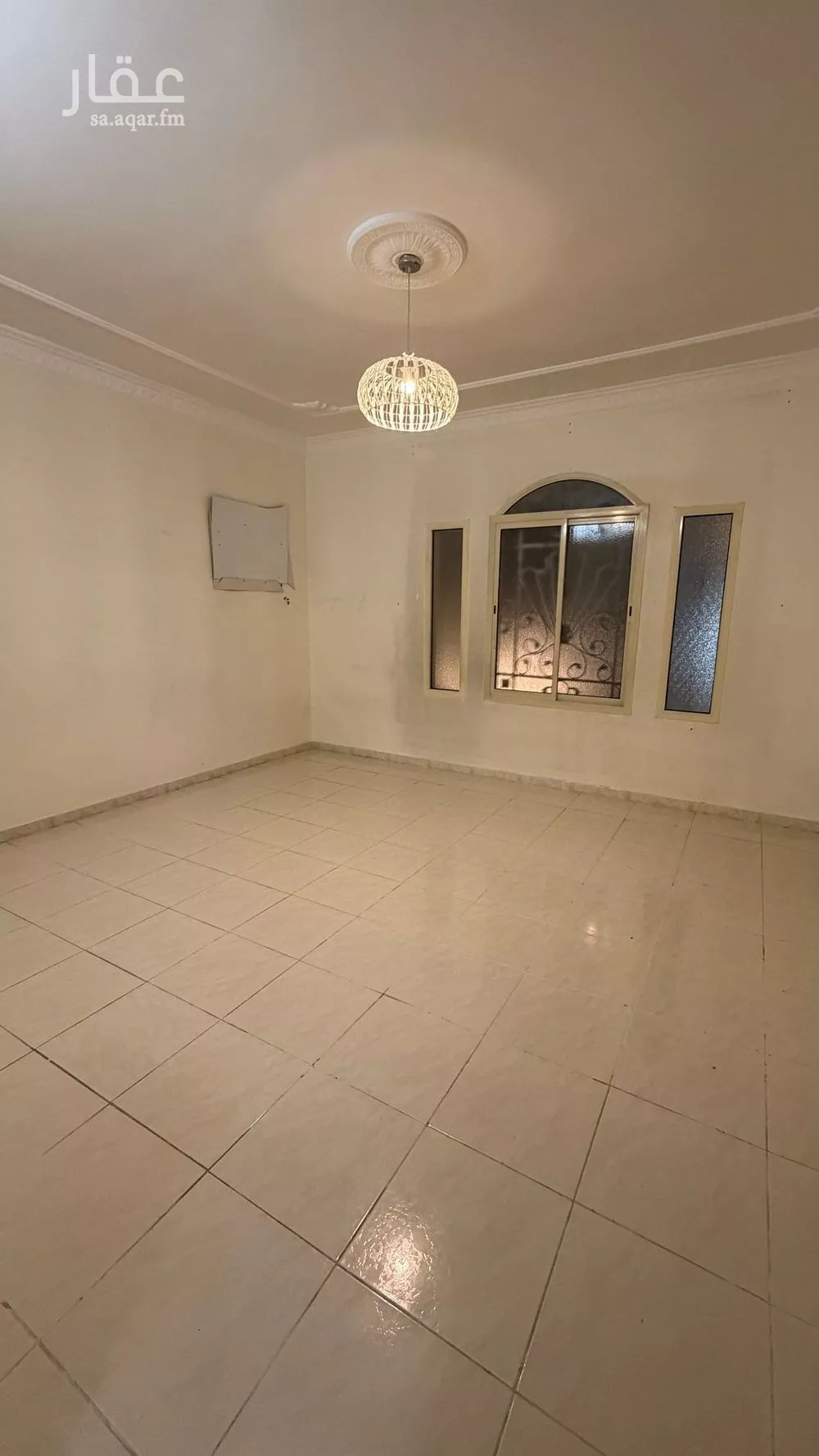 4 bedroom floor in Ishbiliyah 6