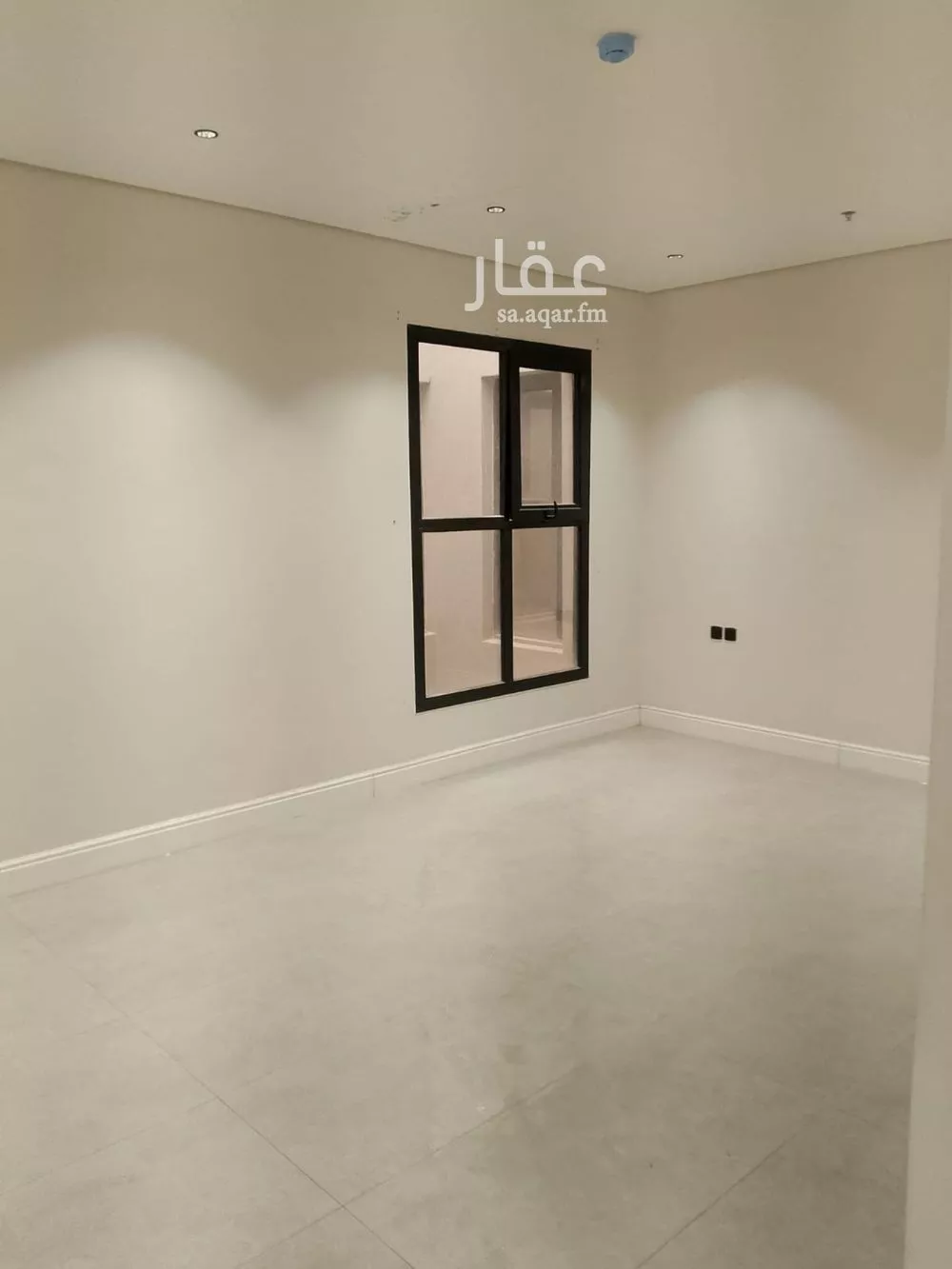 شقة 3 غرف في الرمال 2
