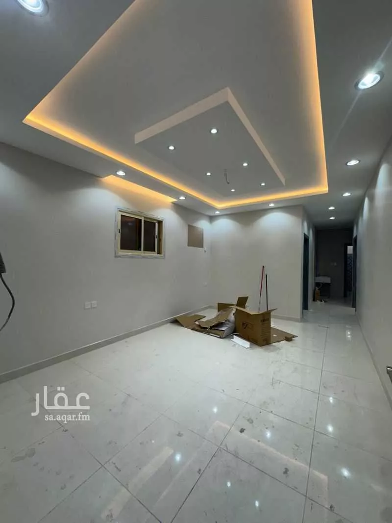4 bedroom apartment in Al Aziziyah, Madinah 6