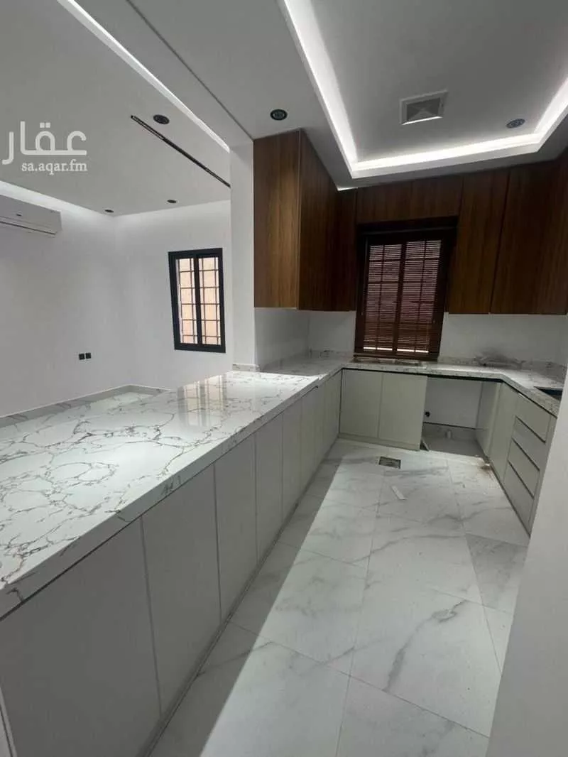 شقة 3 غرف في الرمال 7