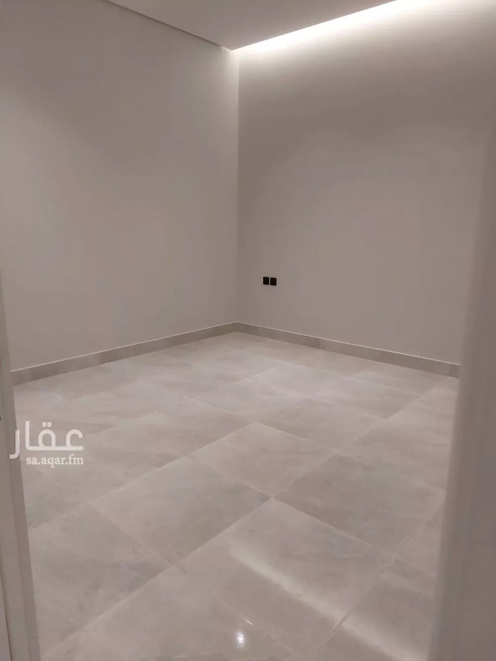 شقة 3 غرف في الرمال 6