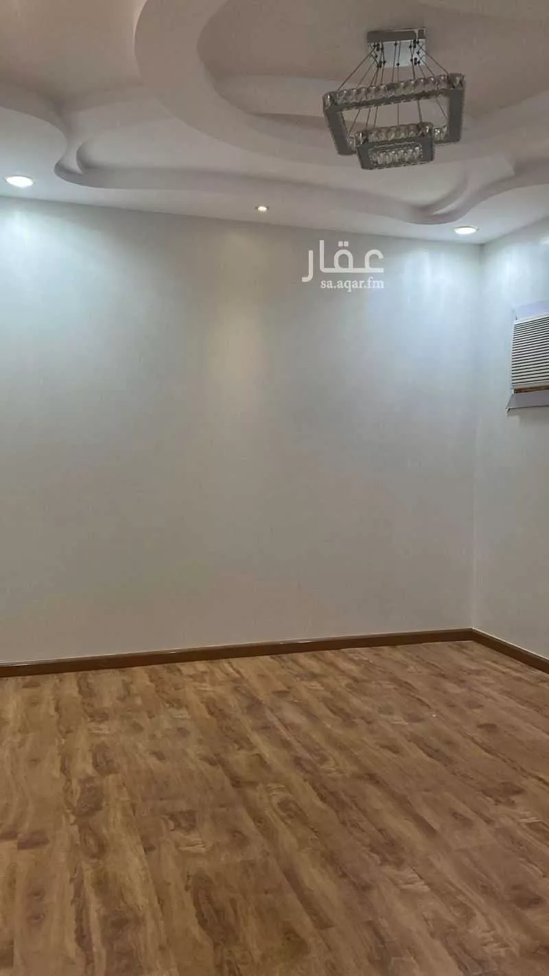 2 bedroom floor in Al Aqiq 4