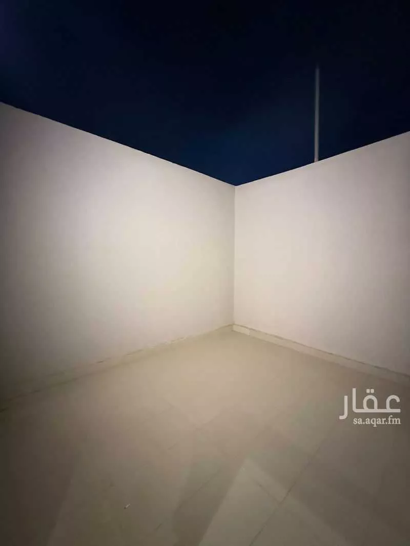 4 bedroom floor in Al Janadriyah 7