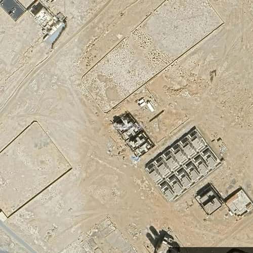 فيلا 8 غرف في البحيرات 3