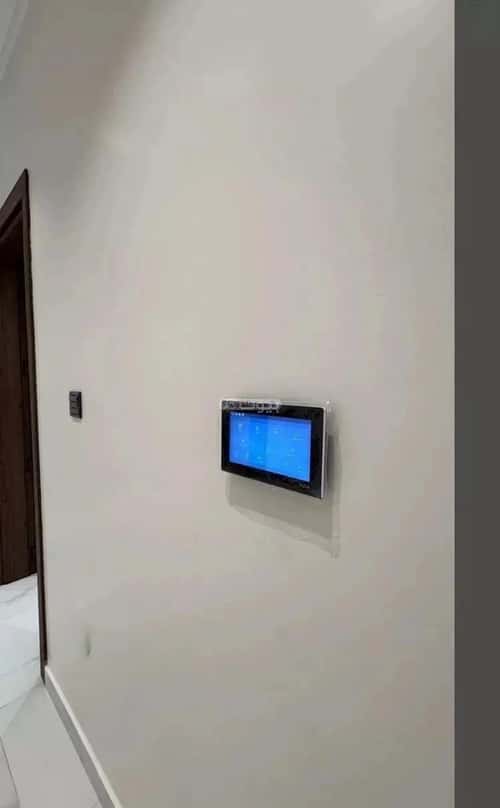 شقة 4 غرف في الروضة 5