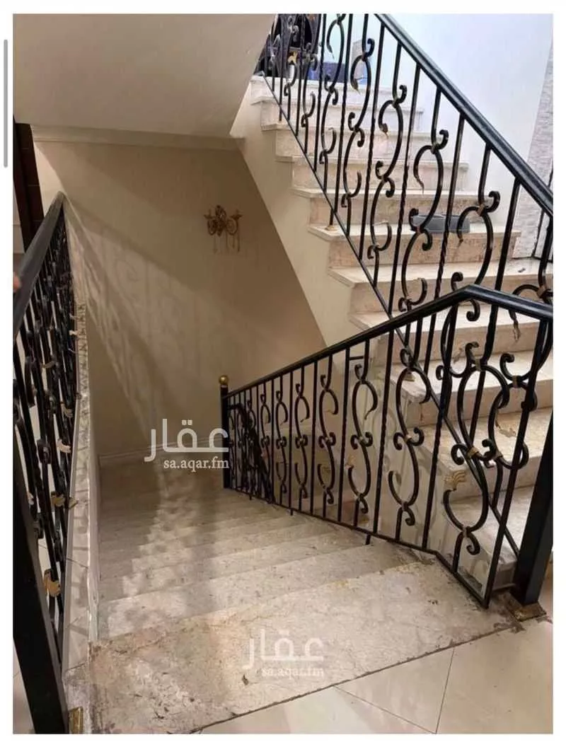 7 bedroom villa in Al Marwa 8