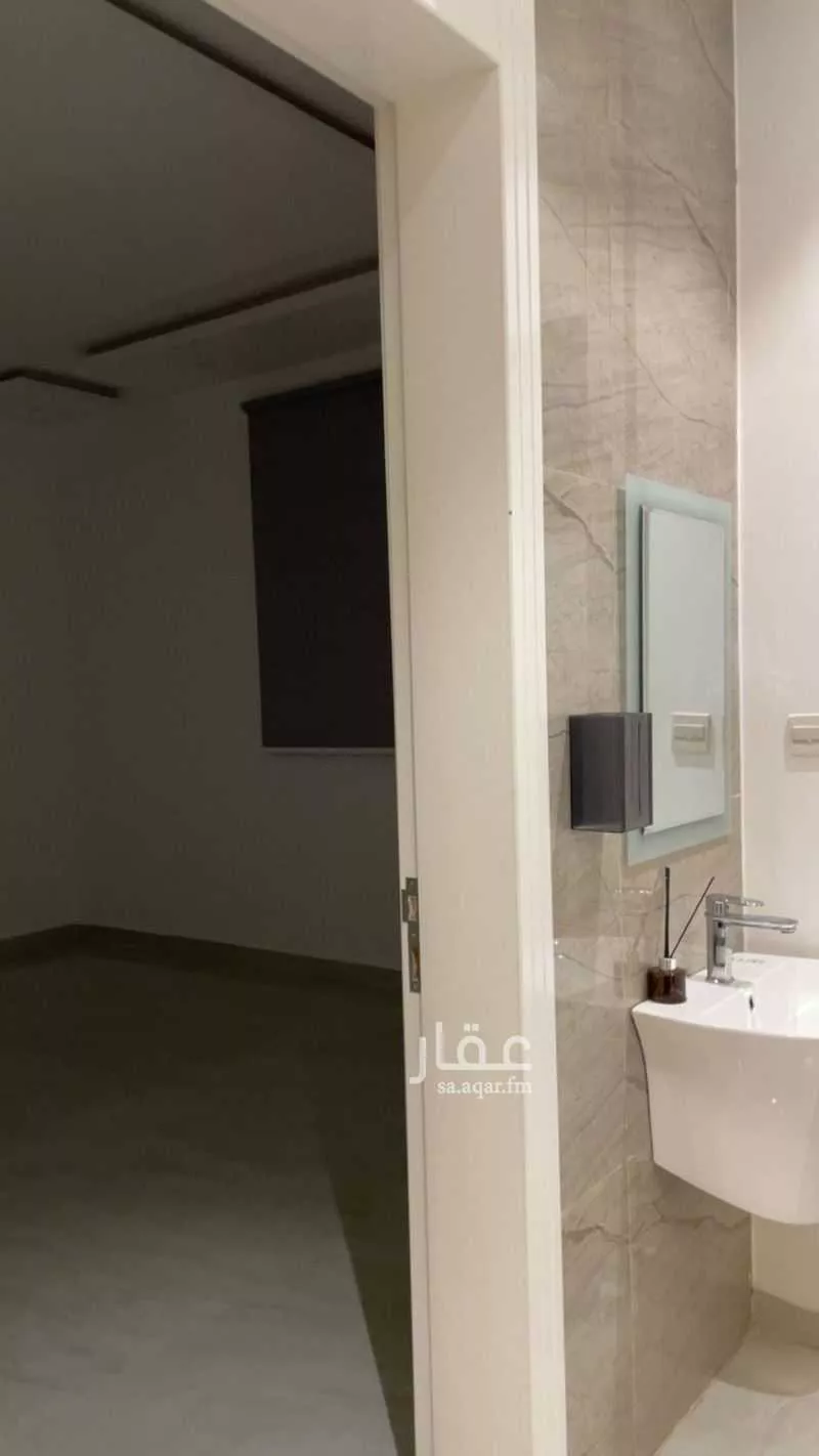 3 bedroom floor in Al Narjis 5