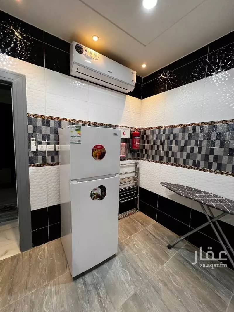 2 bedroom floor in Al Narjis 6