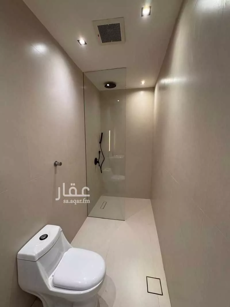 building in Al Sulaimaniyyah, Riyadh 9