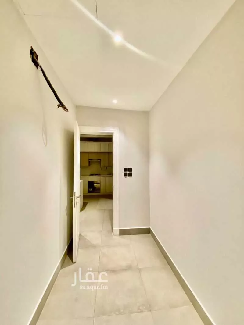 5 bedroom apartment in Riyadh 9