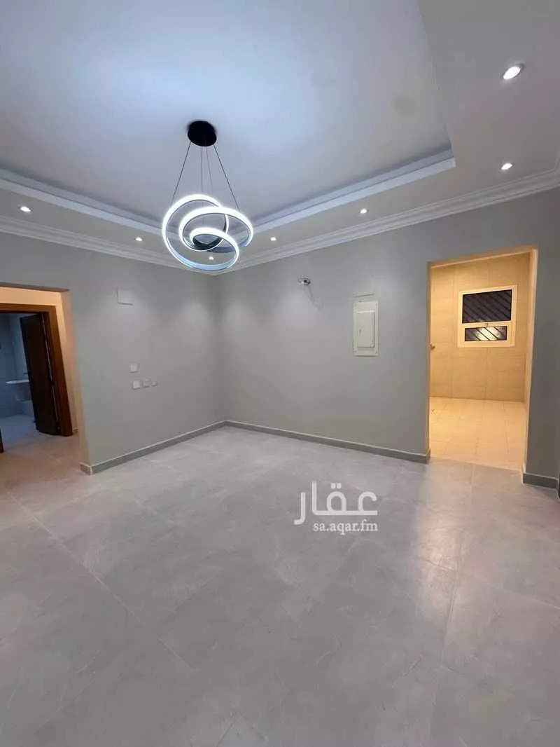 4 bedroom apartment in Al Rabwa, Riyadh 5