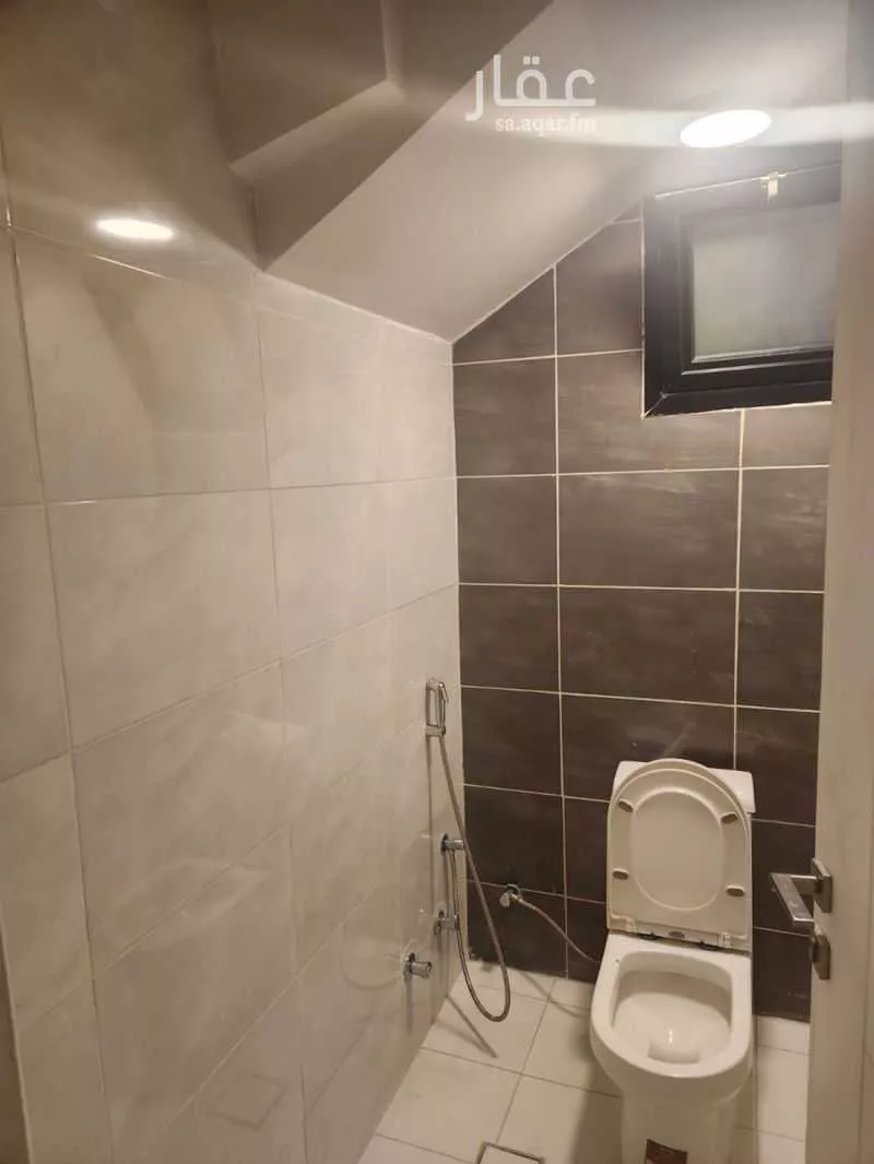 4 bedroom apartment in Al Yasmin 6