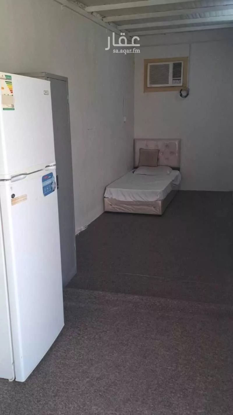 1 bedroom apartment in Dhahrat Laban 3