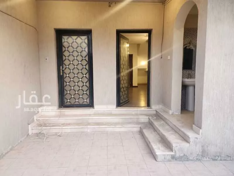 5 bedroom villa in Al Qashlah, Eastern Province 8