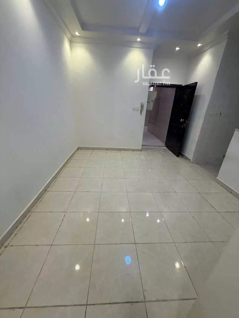 2 bedroom apartment in Al Nuzhah 5