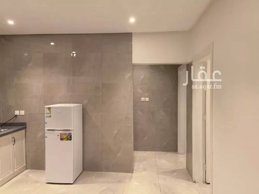 1 bedroom apartment in Al Nuzhah 9