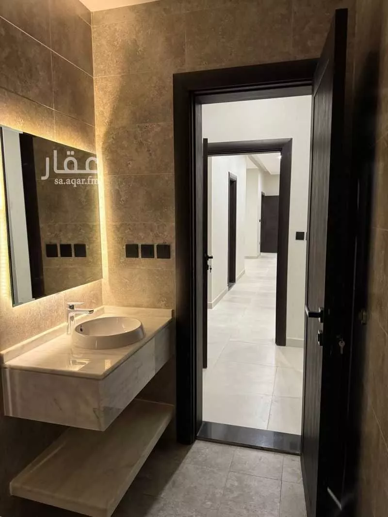 3 bedroom apartment in Al Rimal 6