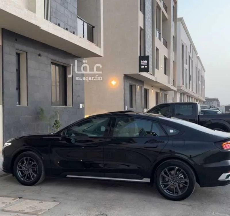 3 bedroom apartment in Al Rimal 10